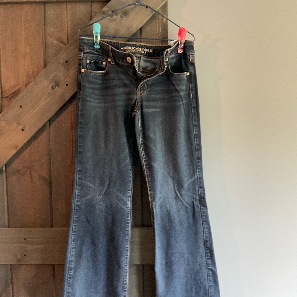 AE BoyFriend Jeans